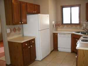 Look at that back splash.